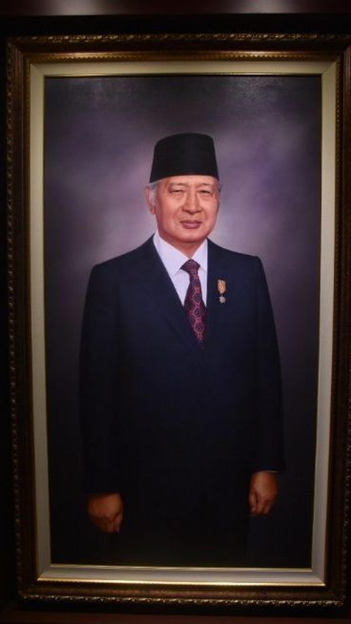 Pada kesempatan itu, Presiden Soeharto memberitahukan mereka tentang dokumen-dokumen Sawito.