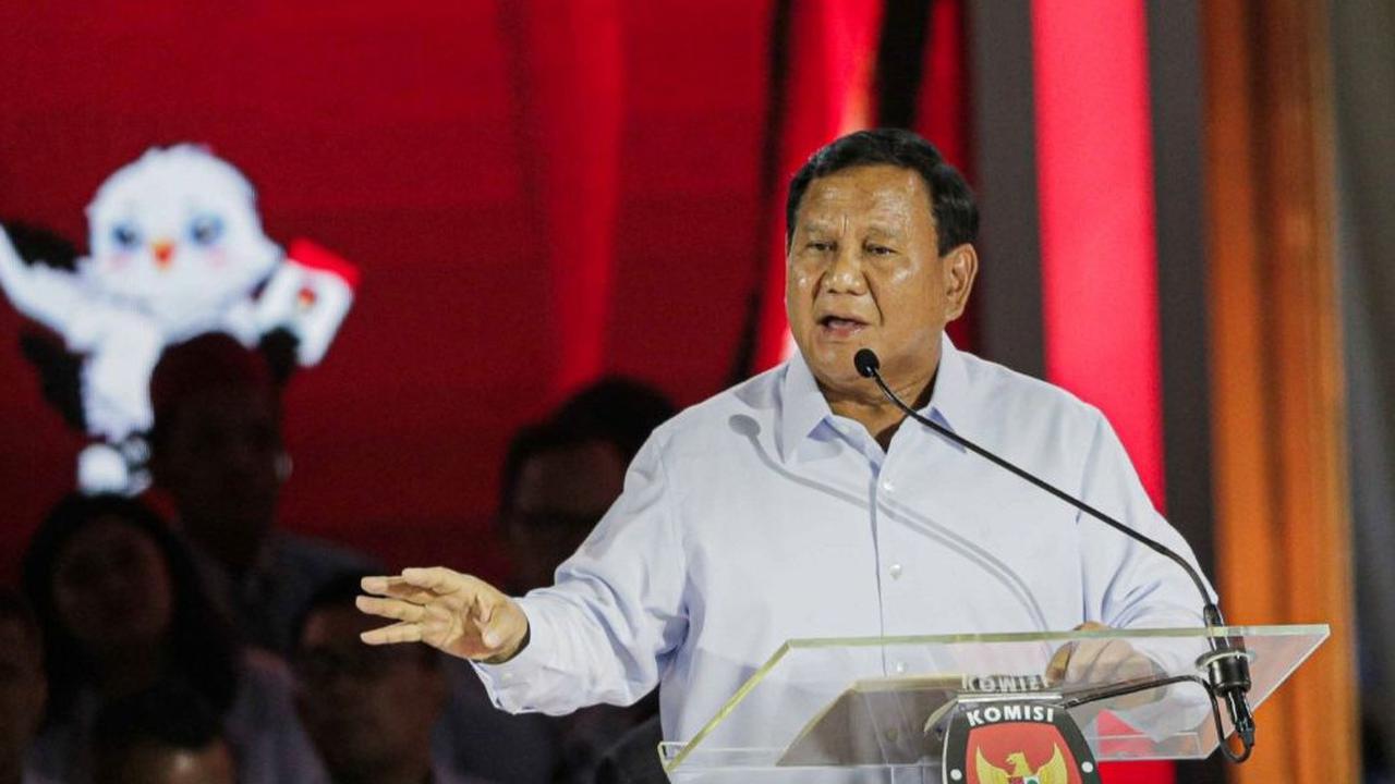 Ia juga menambahkan, menurutnya apa yang telah dibangun oleh Jokowi dan para pemimpin terdahulu telah berlandaskan visi misinya masing-masing.