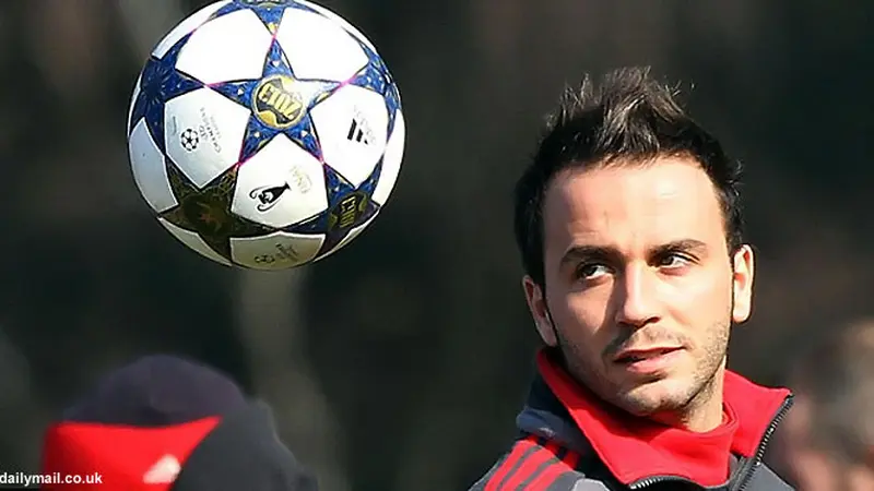 giampaolo_pazzini_130221c.jpg