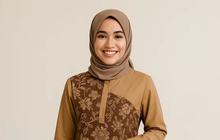 10 Model Gamis Batik Kombinasi Polos Kerah Shanghai, Jadi Tren Fashion Muslimah 2025