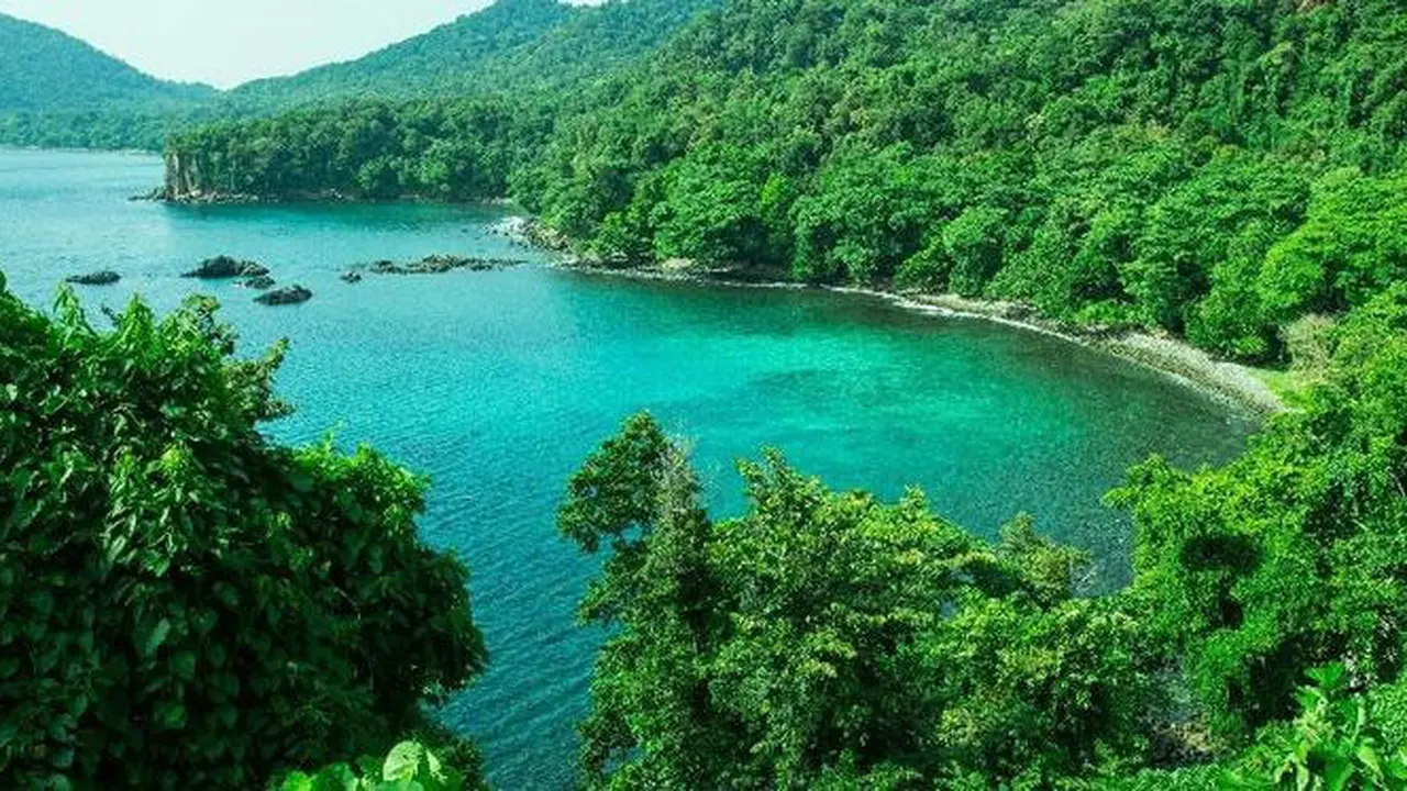 Event Sabang Marine Festival (SMF) III 2017 yang digelar sejak Rabu 19 April hingga 23 April 2017 mendapat antusias luar biasa.Event Sabang Marine Festival (SMF) III 2017 yang digelar sejak Rabu 19 April hingga 23 April 2017 mendapat antusias luar biasa.