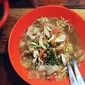 Semangkuk Mie Sop Medan Ayam. (Liputan6.com/IG/jenzcorner)