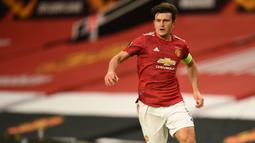 2. Harry Maguire (87 juta euro) - Harry Maguire menjadi bek tengah termahal sepanjang sejarah transfer Manchester United. Pemain asal Inggris ini dibeli Manchester United dengan harga 87 juta euro dari Leicester City. (AFP/ Oli Scarff)