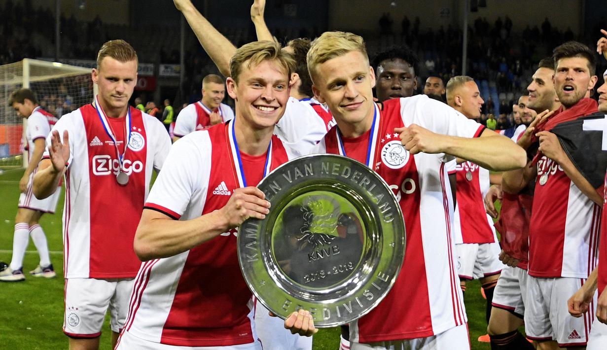 Pencapaian terbaik Van de Beek di Ajax adalah mempersembahkan gelar Eredivisie pada musim 2018/19 dan mencapai semi-final Liga Champions di musim yang sama. (AFP/Olaf Kraak)