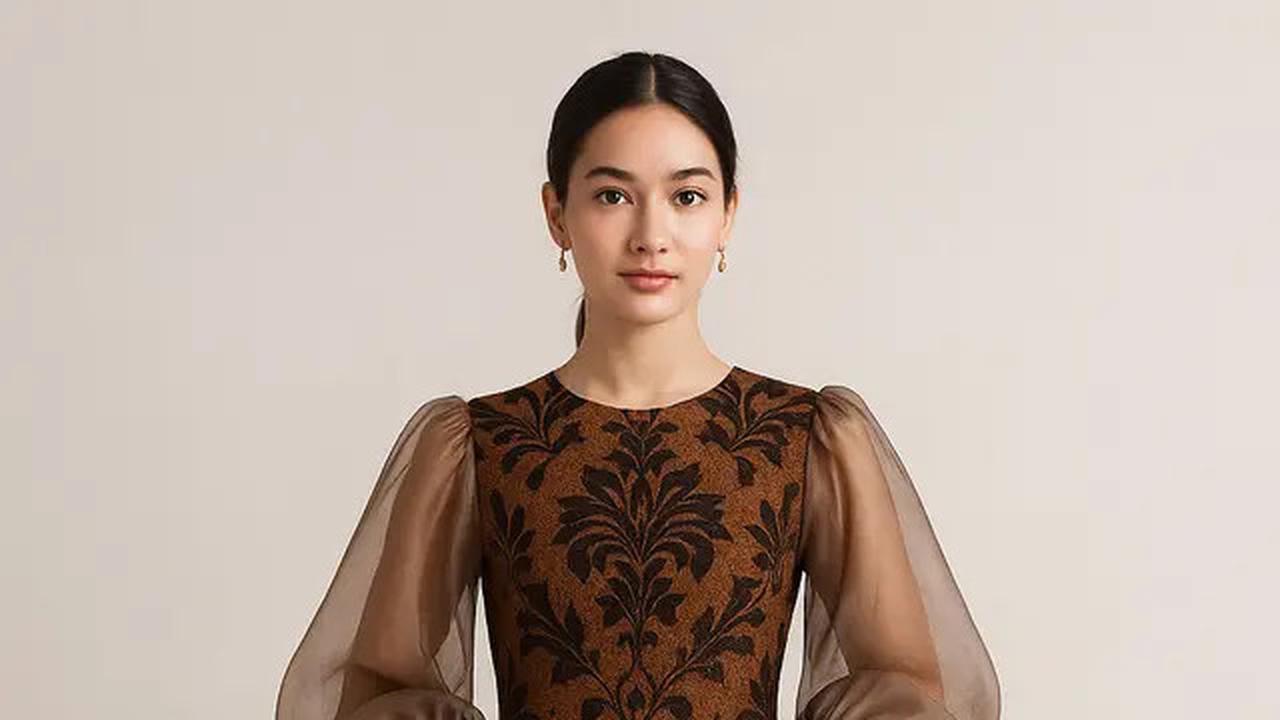 7 Model Dress Batik Kombinasi Lengan Organza, Klasik dengan Sentuhan Modern