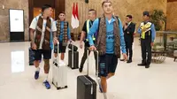 Enzo Fernandez dkk.tiba di Jakarta, Jumat (16/6/2023) malam. Pengawalan untuk pemain Timnas Argentina sangat ketat. (Dok PSSI)