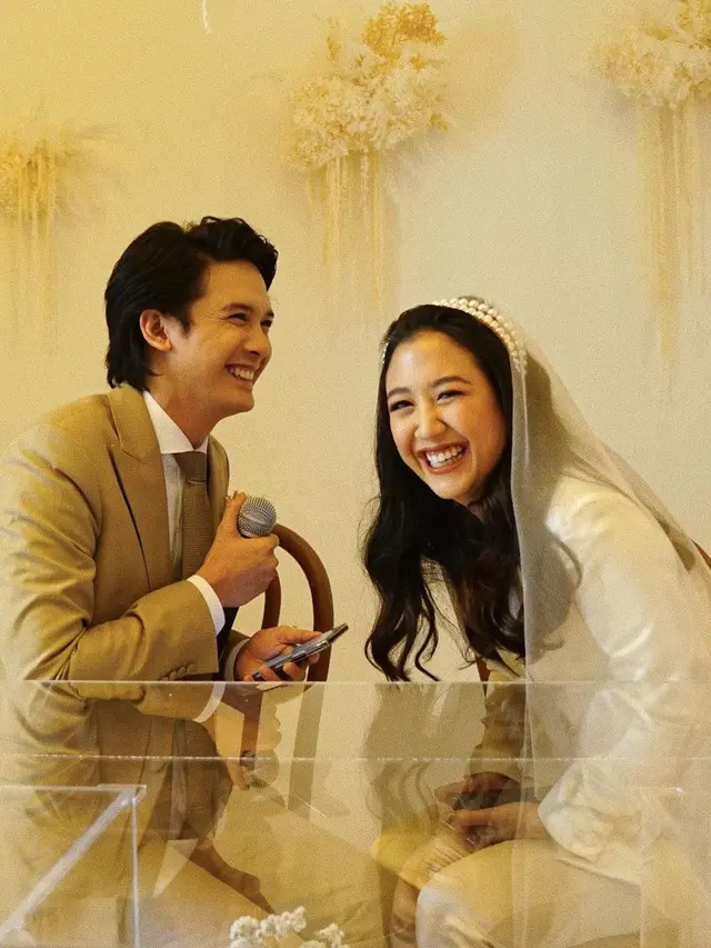 Sherina Munaf merayakan setahun pernikahan bersama Baskara Mahendra (https://www.instagram.com/p/CVziPh4hbFM/)