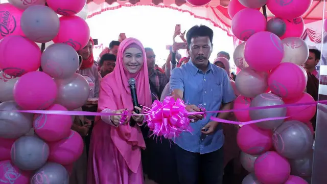 Oki Setiana Dewi