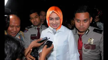 Walikota Tangerang Selatan, Airin Rachmi Diany kembali memenuhi panggilan penyidik KPK, Jakarta, Kamis (22/1/2015). (Liputan6.com/Faisal R Syam)airin 