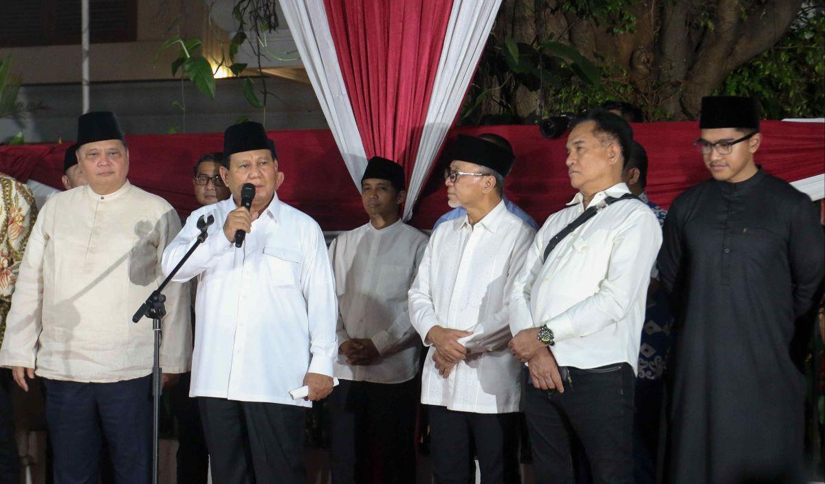 "Bagi mereka yang tidak pilih kami, beri kesempatan, kami akan buktikan kami presiden wapres yang bekerja sekeras-kerasnya untuk seluruh rakyat Indonesia," <br>