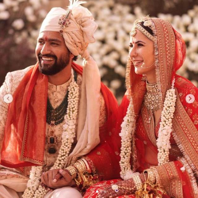 <span>Katina Kaif dan Vicky Kaushal melangsungkan pernikahan pada 9 Desember 2021 (dok.Instagram/@katrinakaif/https://www.instagram.com/p/CXRDUNSvWlZ/Komarudin)</span>