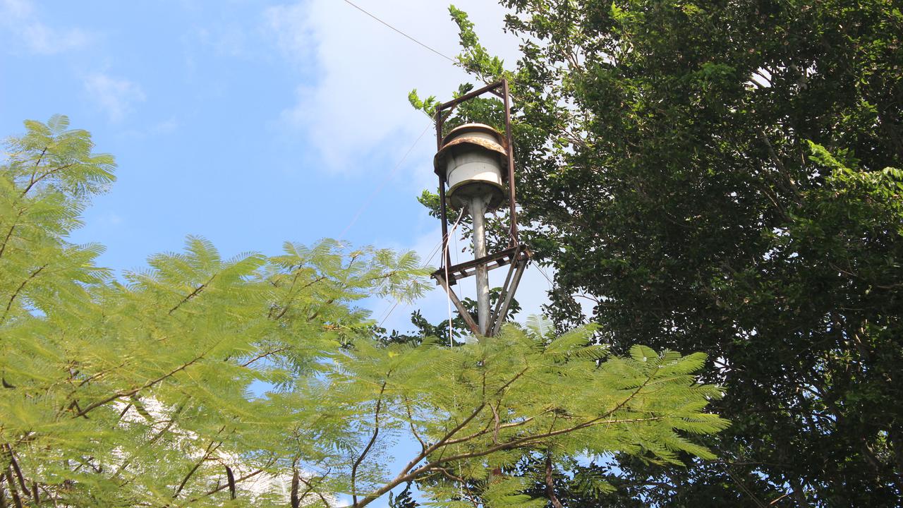 Sirine Tua Pertanda Buka Puasa