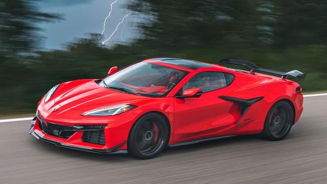 Chevrolet Corvette Z06 (Caranddriver)