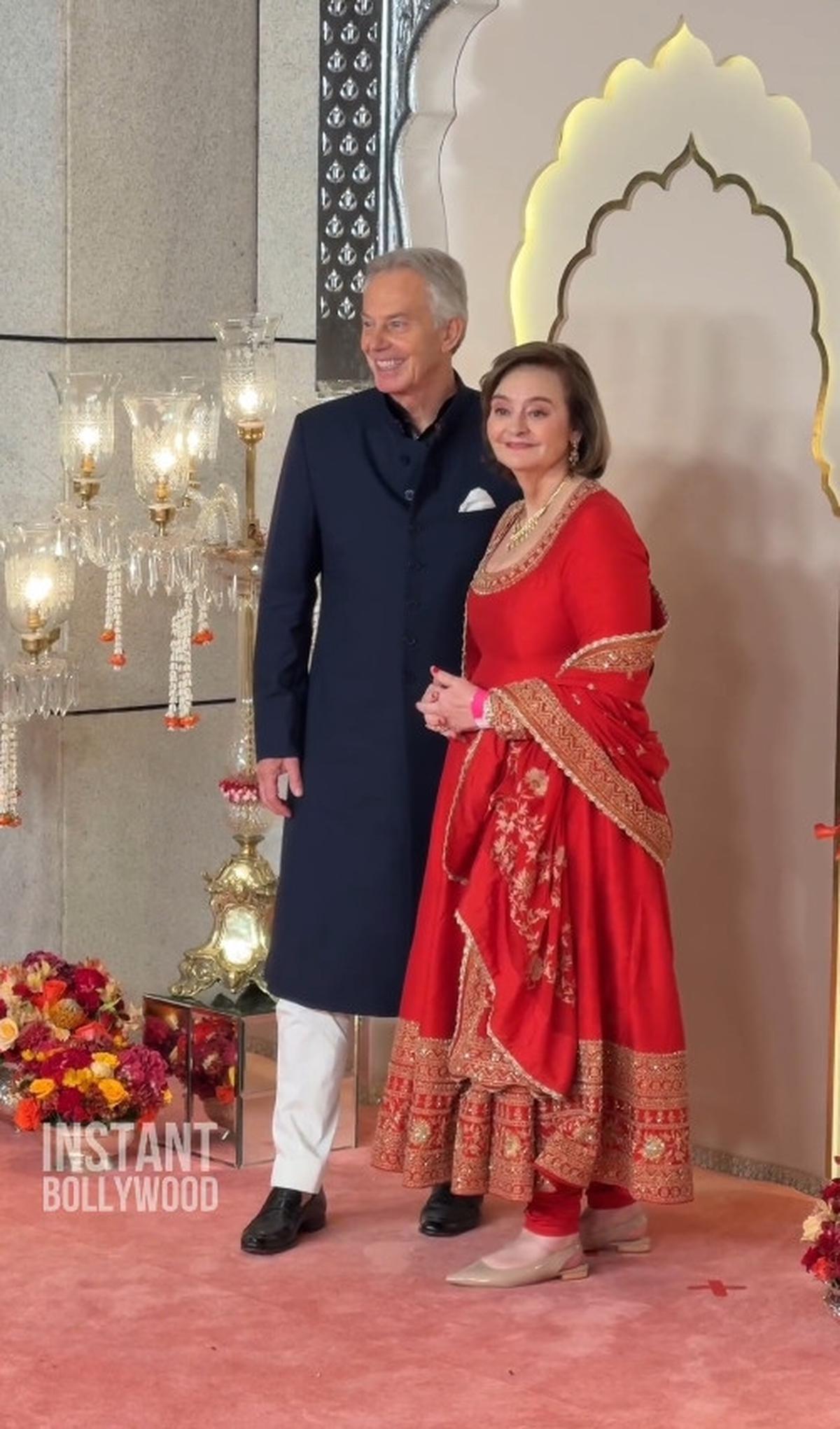 Tony Blair dan Sang Istri