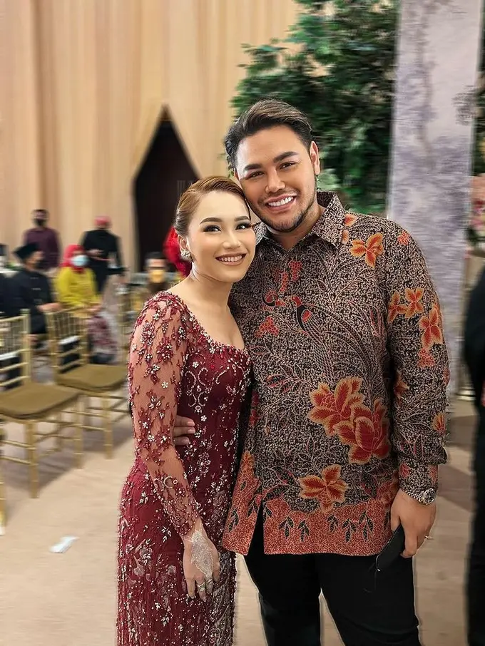 Ayu Ting Ting - Ivan Gunawan