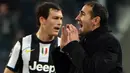 Angelo Alessio mengawali kariernya sebagai asisten pelatih Napoli rentang 2002-2003. Takdir kemudian membawanya menukangi klub medioker Italia, Imolese (2004-2005), Messese (2006-2006), hingga SPAL (2008). (Foto: AFP/Olivier Morin)
