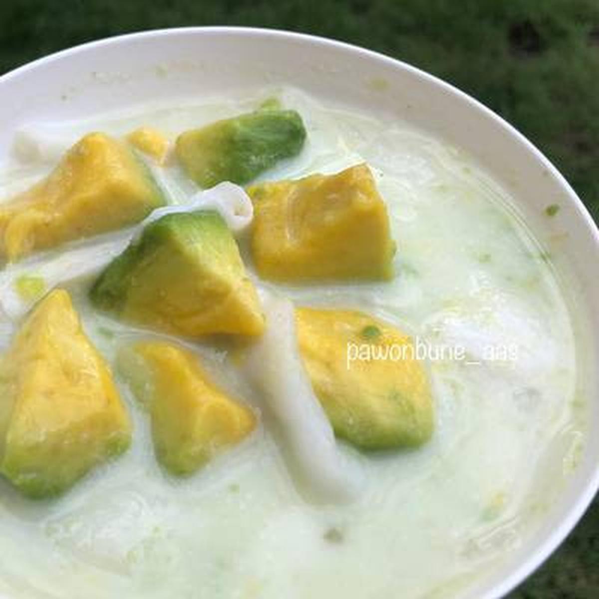 Es Teler Kuah Susu Air Kelapa