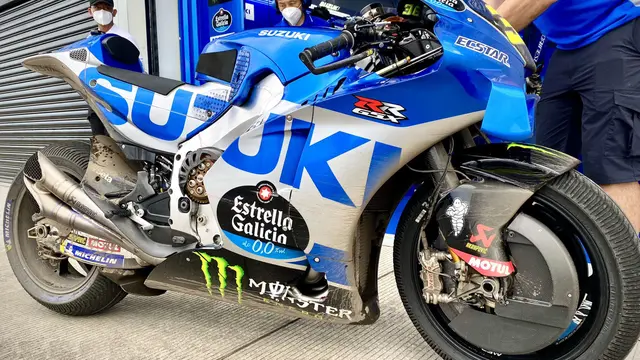 Foto: Kayak Habis Pulang Mudik, Berikut Potret Dekilnya Motor-motor MotoGP saat Jalani Hari Pertama Tes Pramusim di Sirkuit Mandalika