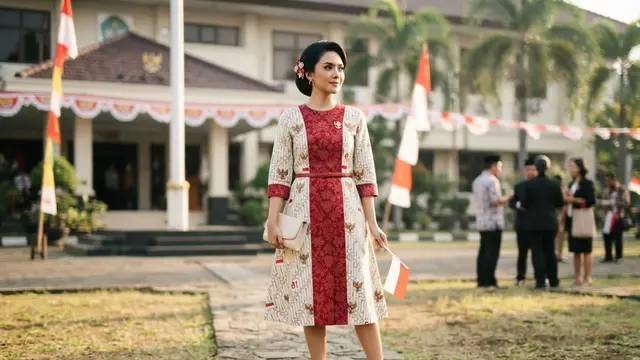 Ide Dress Batik Tema Kemerdekaan 17 Agustus 1945 HUT RI Ke-81