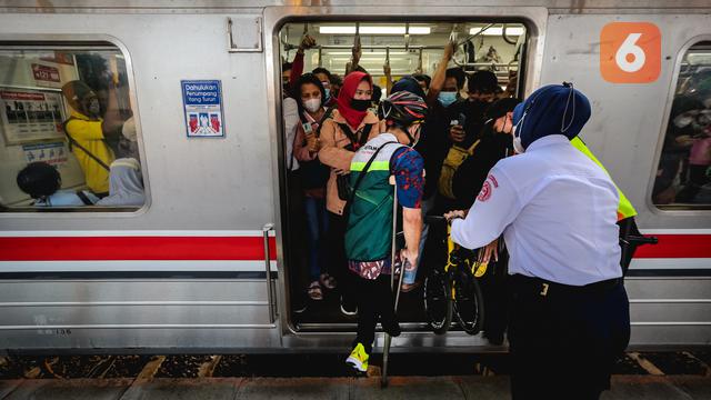 Achmad Budi Santoso: Suarakan Hak-Hak dan Kesetaraan Disabilitas Melalui Bersepeda ke Tempat Kerja