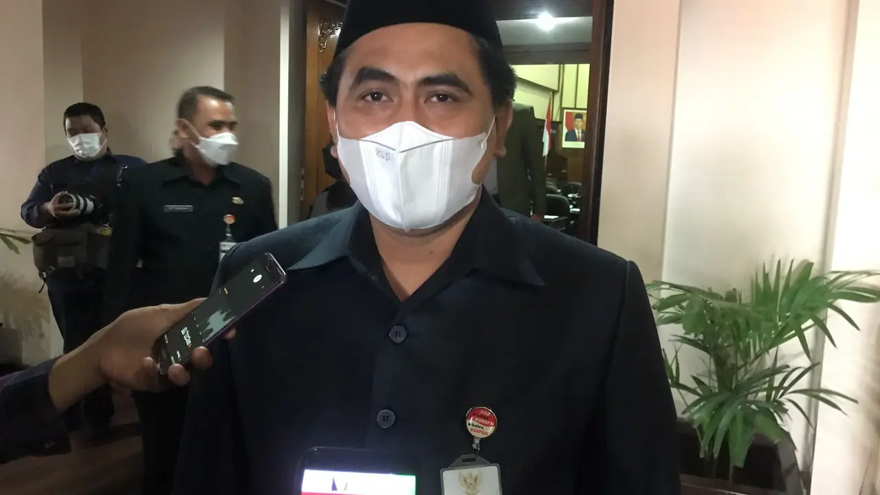 Ilustrasi Foto Wagub Jateng, Taj Yasin Maimoen