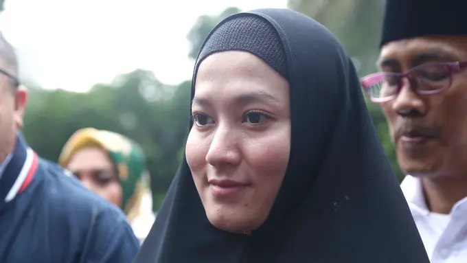 [Bintang] Lyra Virna