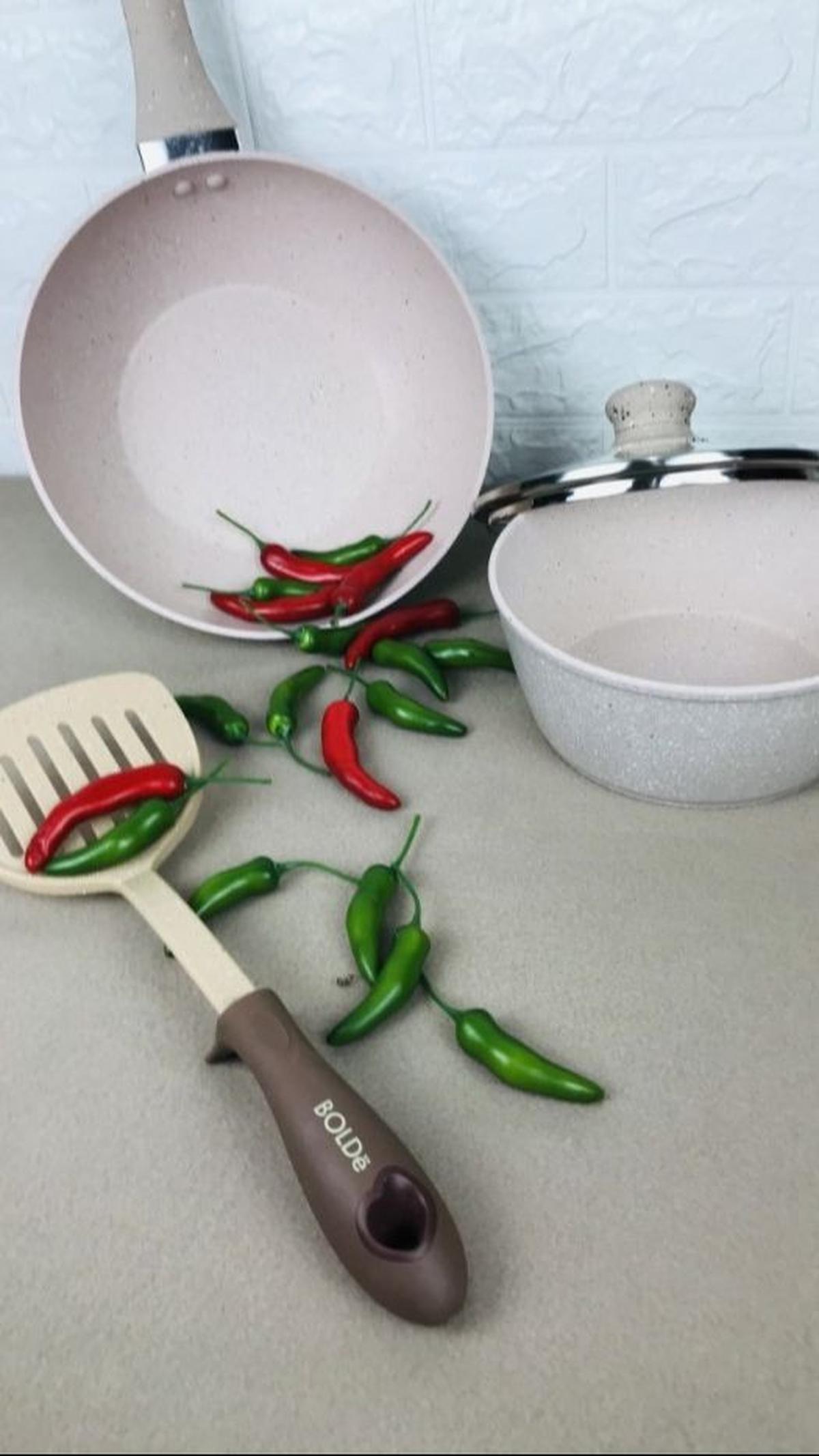 3. Hampers Alat Masak: Inspirasi untuk Chef Dapur