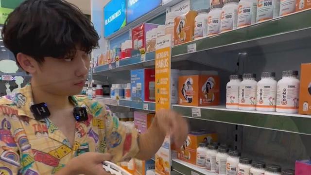 Influencer Willie Salim Bagi-Bagi 2 Tiket Coldplay