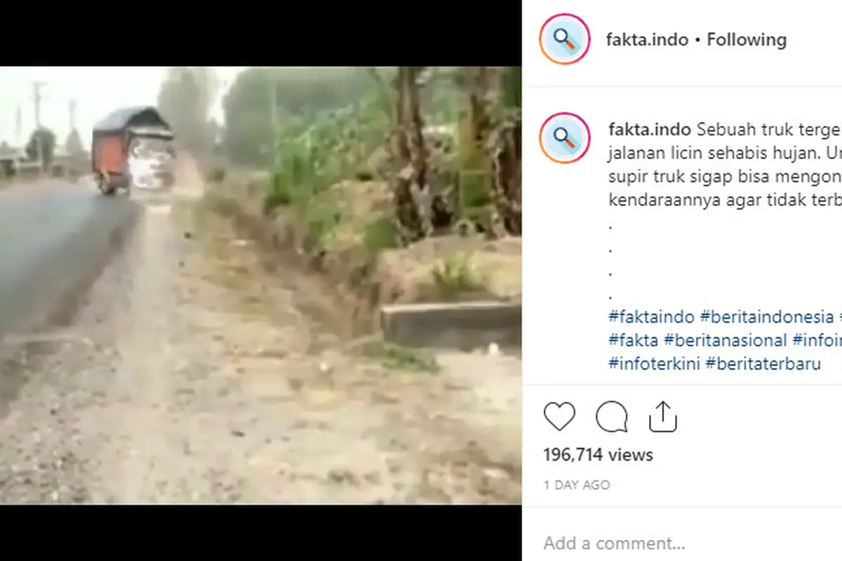 Seperti dilansir akun Instagram @fakta.indo, terlihat mobil besar tersebut harus ngedrift layaknya kendaraan balap.