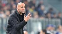 BANGGA - Pelatih Borussia Monchengladbach, Andre Schubert, mengaku bangga timnya mampu menahan imbang Juventus. (EPA/ALESSANDRO DI MARCO)