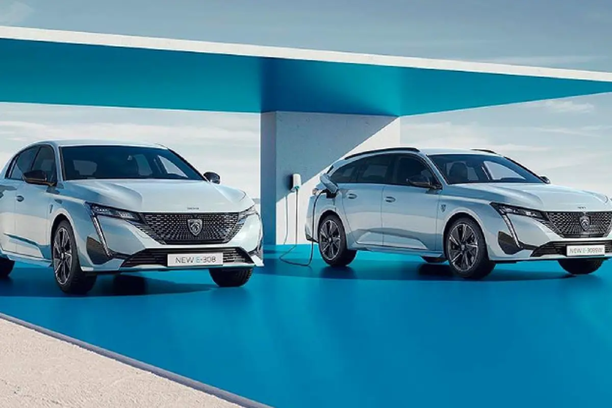 Peugeot siap luncurkan mobil listrik berbasis model 308