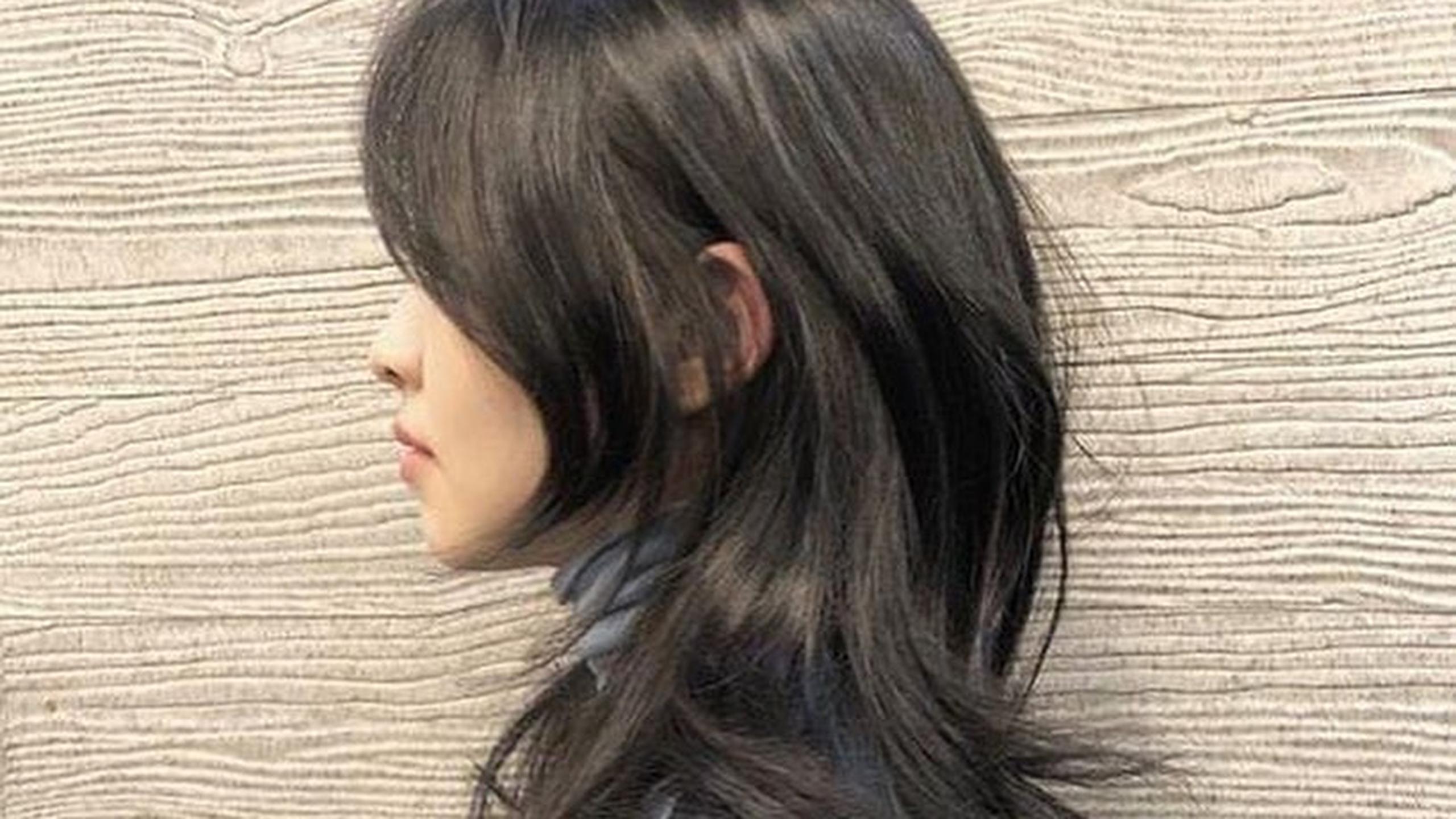 5 Gaya Potongan Rambut Wolf Cut, Untuk Penampilan Lebih Cantik di 2025