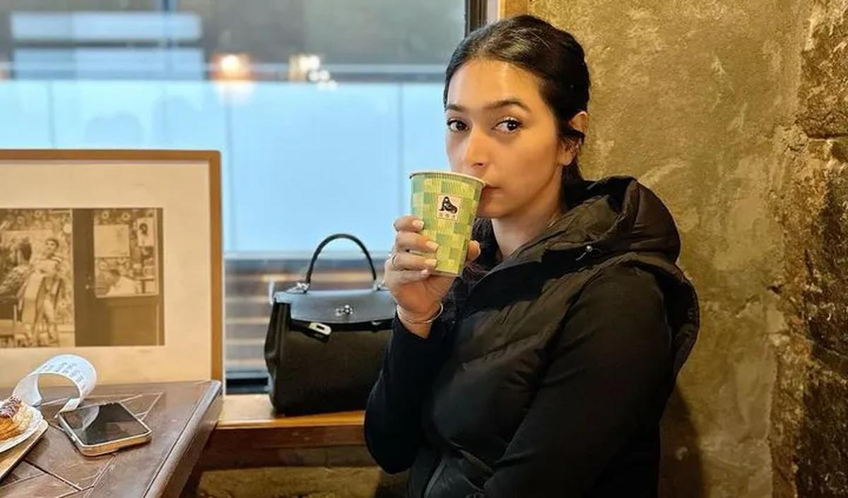 Penampilan Nabila Syakieb langsung mencuri perhatian netizen. Potret Nabila Syakieb dipuji begitu cantik.<br>