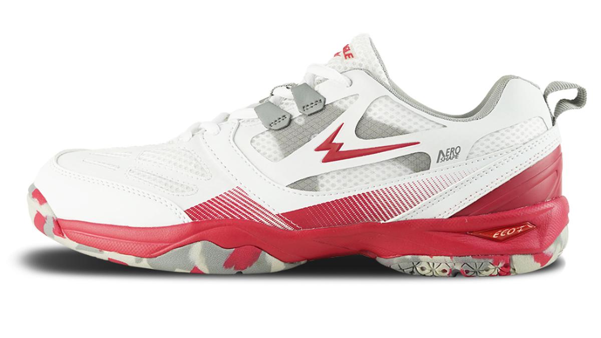 15 Merk Sepatu Badminton Lokal Terbaik 2026, Berkualitas dengan Harga Bersahabat