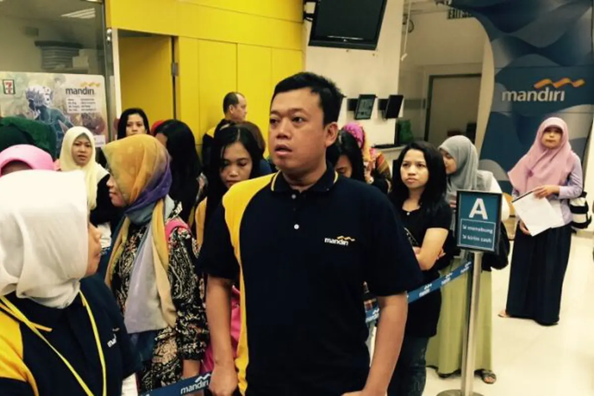 BNP2TKI menjalin kerja sama dengan Bank Mandiri untuk melatih ketrampilan wirausaha kepada 1.000 TKI di Hongkong.