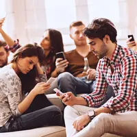 Sopan-santun di group chat WhatsApp kantor