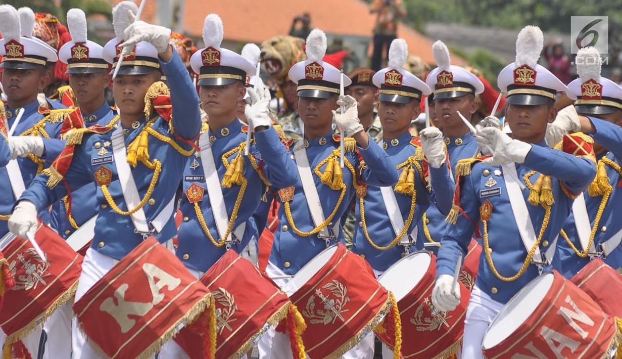 Foto Pameran Alutsista Meriahkan Hut Ke 73 Tni Di Lanumad Ahmad Yani Regional Liputan6 Com