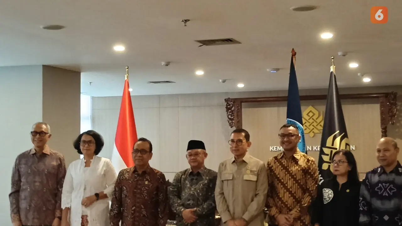 Pratikno Minta KNIU Tak Berjeda Usai Berpindah dari Kemendikdasmen ke Kemenbud