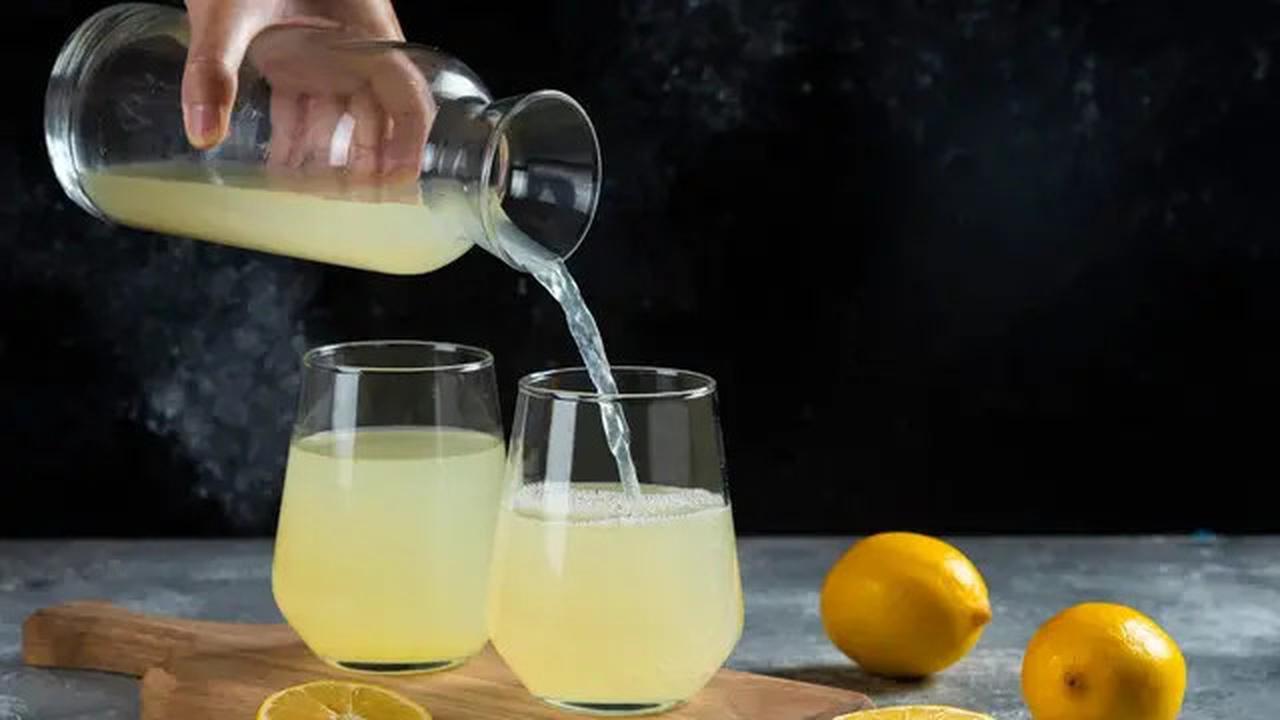 5 Resep Minuman Pagi Sehat untuk Membakar Lemak Perut