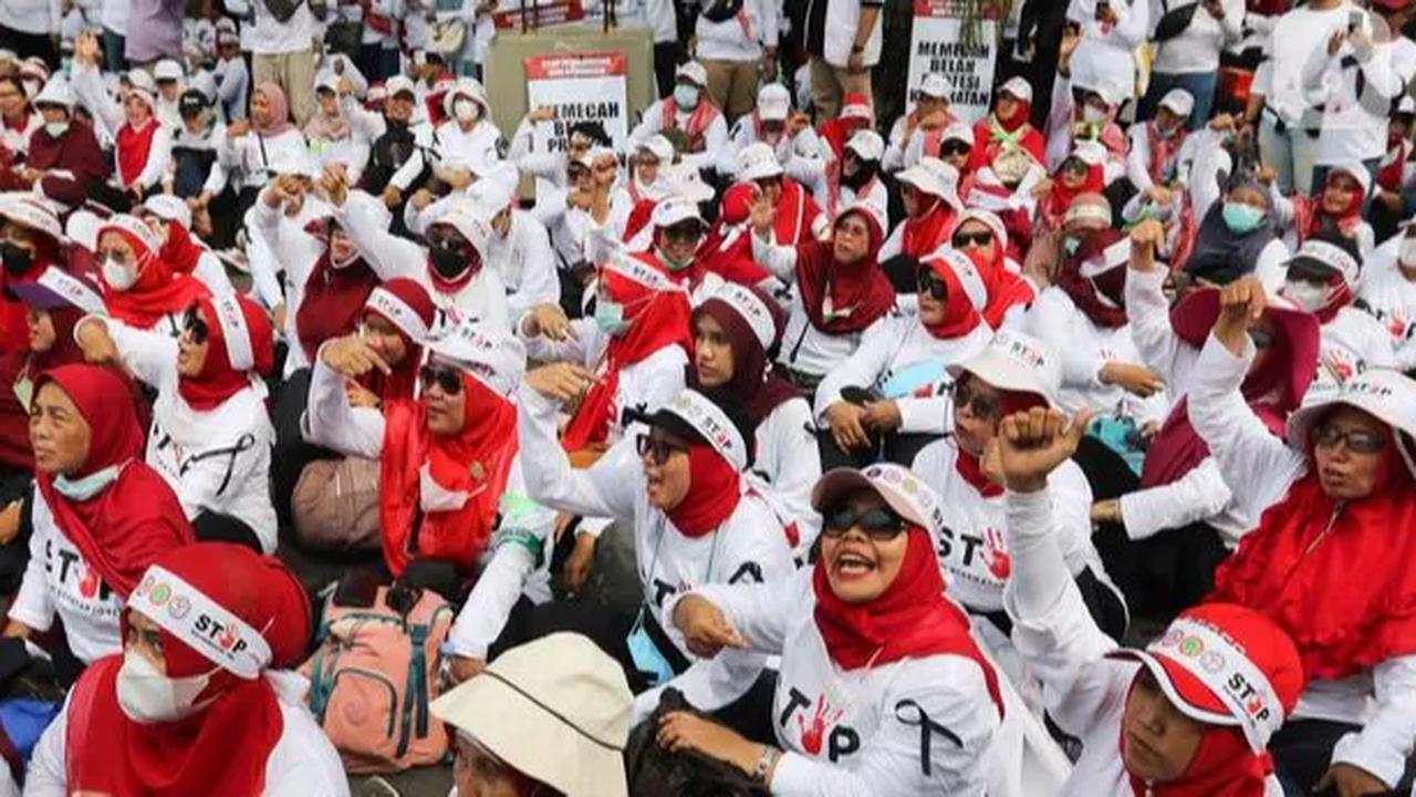 Pengurus Besar Ikatan Dokter Indonesia (IDI) berduka atas pengesahan Rancangan Undang-Undang (RUU) Kesehatan menjadi Undang-Undang (UU). RUU Kesehatan ini disahkan Dewan Perwakilan Rakyat (DPR) pada Selasa (11/7).