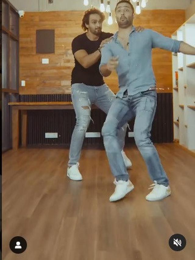 Reuni Shaheer Sheikh - Sourabh Raaj Jain pemain Mahabharata (Foto: Instagram/sourabhraaj.jain)