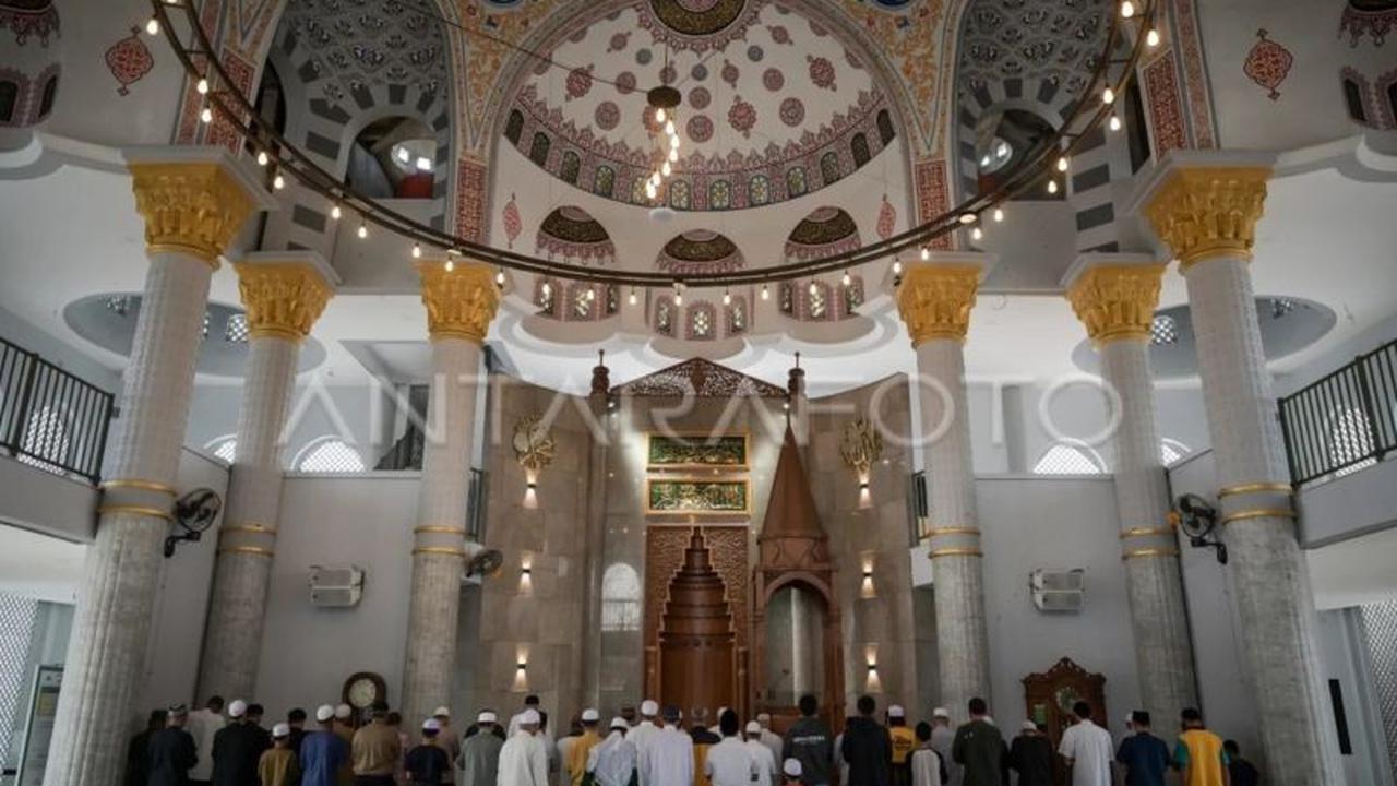 Jelajah Ramadan Jakarta Selatan: Sudin Parekraf Kenalkan Masjid Bersejarah