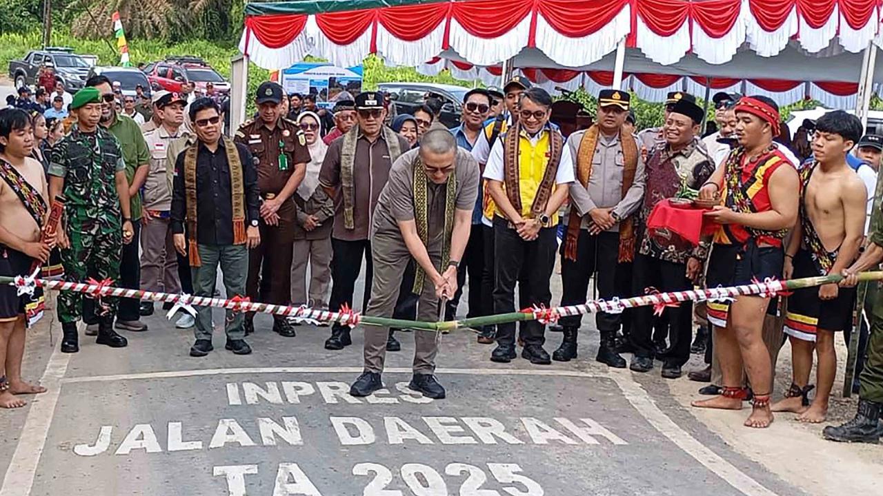 FOTO: Jalan Sungai Sapah Sepadak Terwujud Setelah Puluhan Tahun Penantian