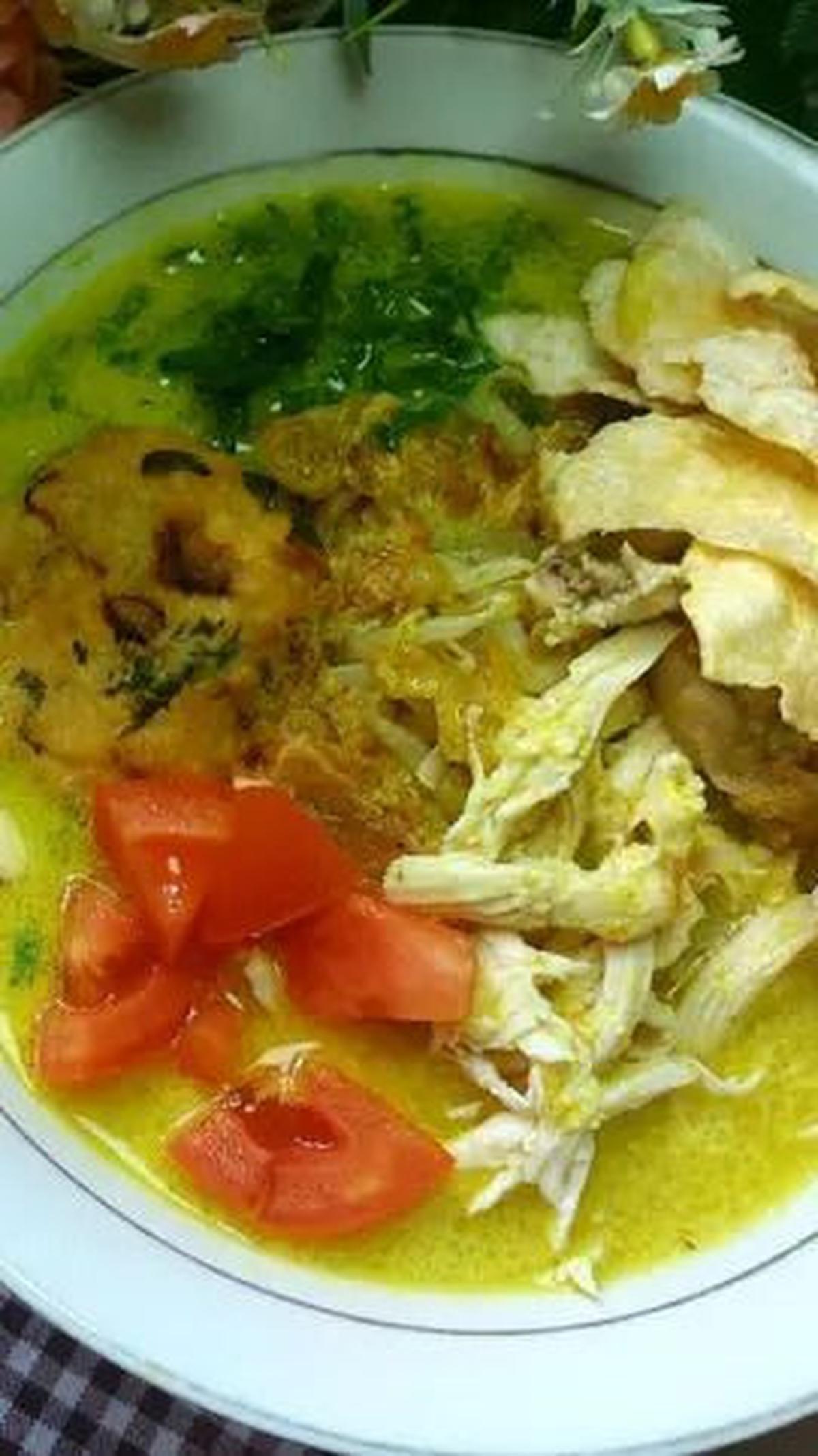 6. Soto Ayam Medan