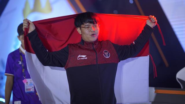 Alan Raynold Kumaseh menyumbangkan sebuah medali perak dari cabor esports PUBG Mobile di SEA Games 2023 (Foto: PUBG Mobile Indonesia).