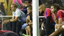 Pelatih AS, Jurgen Klinsmann, pemain dan Official terlihat sedih saat timnya kalah 0-4 dari Argentina  (pada laga semifinal Copa America Centenario 2016 di Stadion NRG, Houston,Texas, Rabu (22/6/2016) WIB. (AFP/Omar Torres)