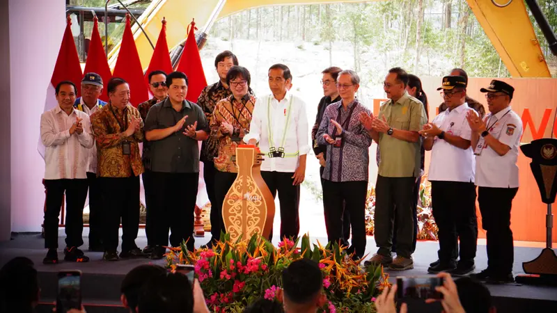 Presiden Jokowi Pimpin Ground Breaking Proyek Pakuwon Nusantara di IKN