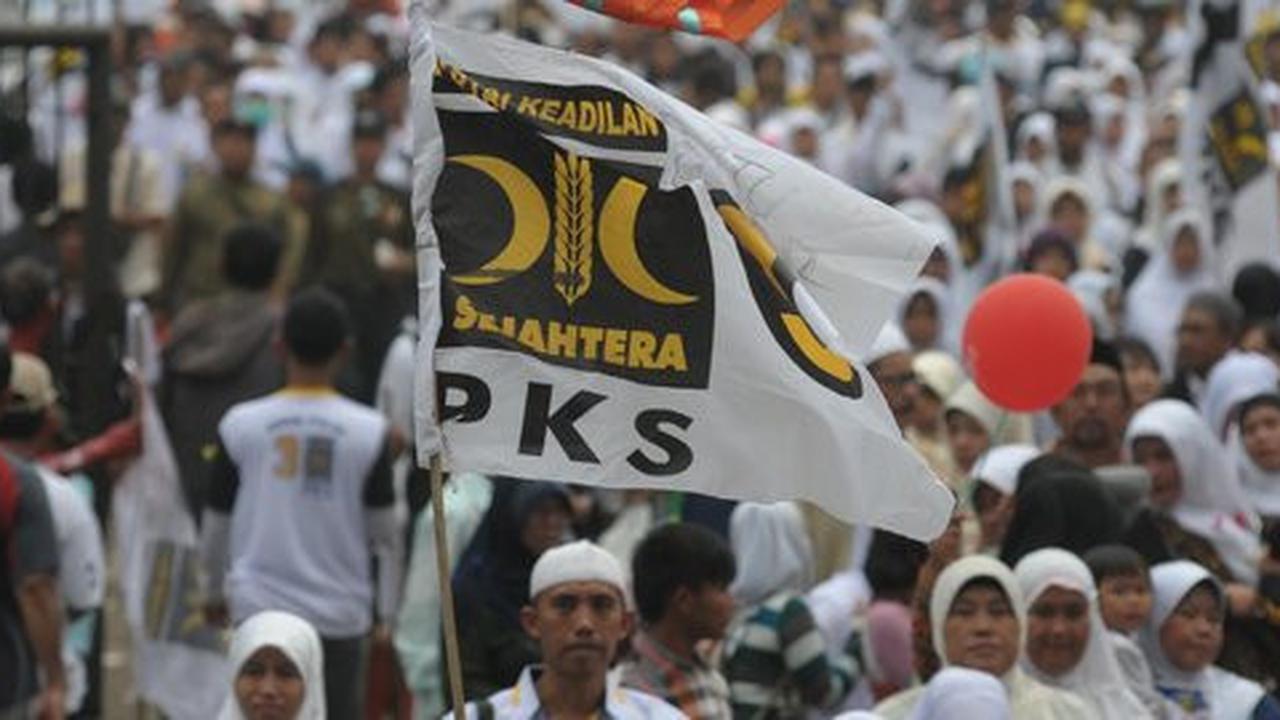 PKS usulkan pilkada serentak diundur jika hanya ada calon tunggal
