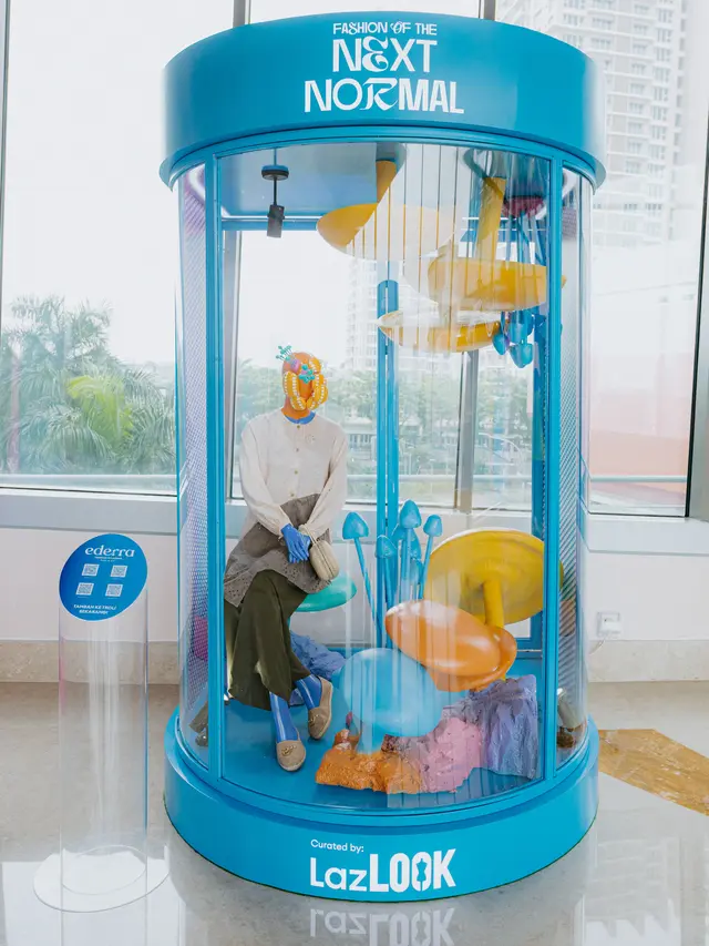 Lazada menghadirkan keseruan lewat instalasi