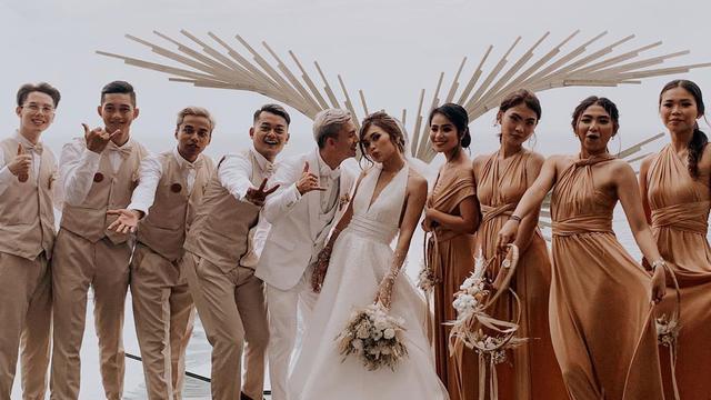 7 Momen Pernikahan Kim Kurniawan dan Elisabeth Novia di Bali